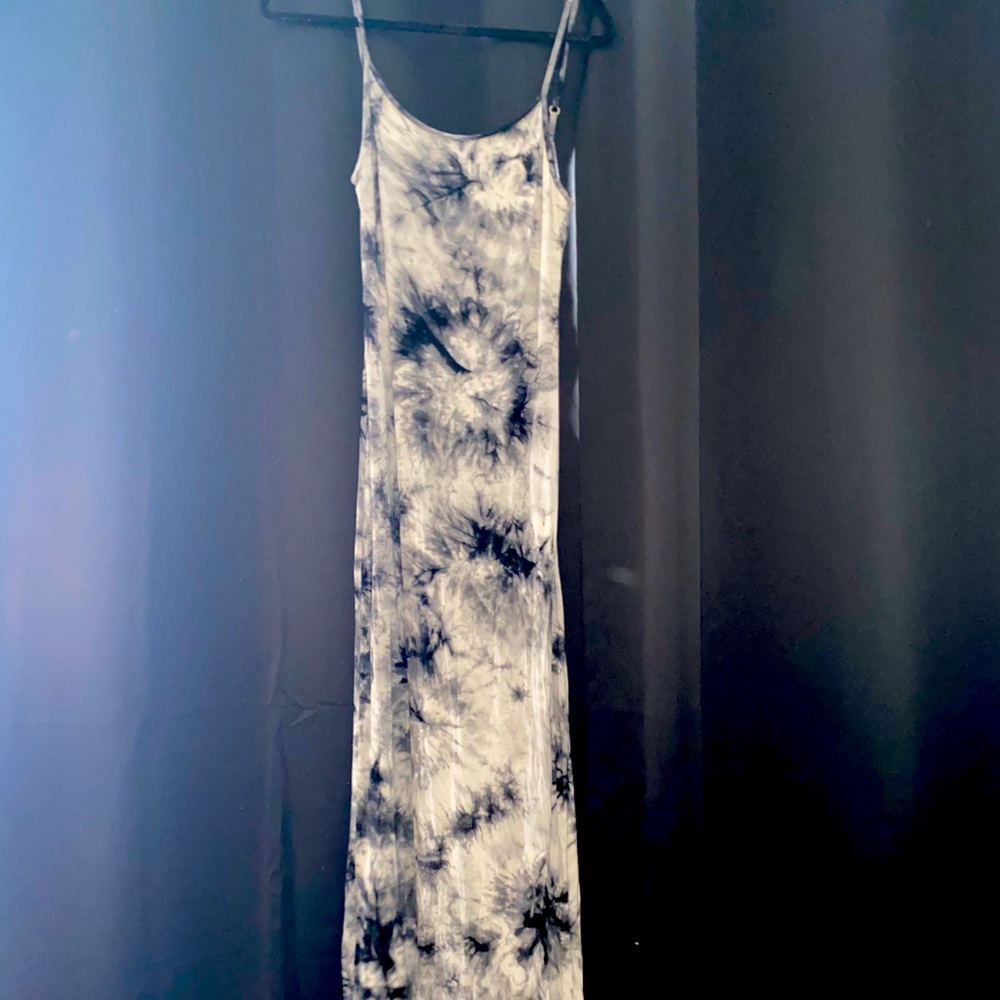 Maxi tie die dress